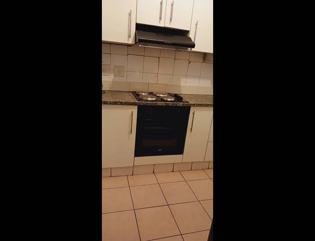 1 BEDROOM ROOM TO LET IN DURBAN CENTRAL
